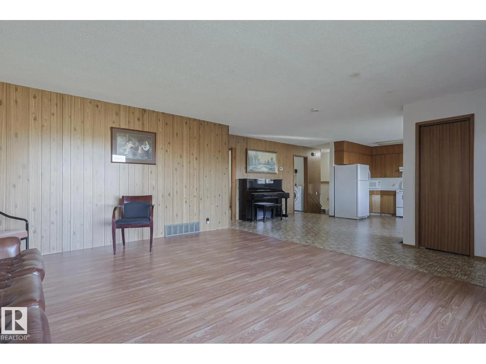 51249 RGE ROAD 232