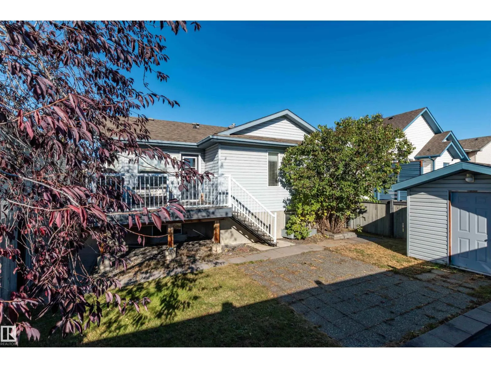 225 FORREST DR