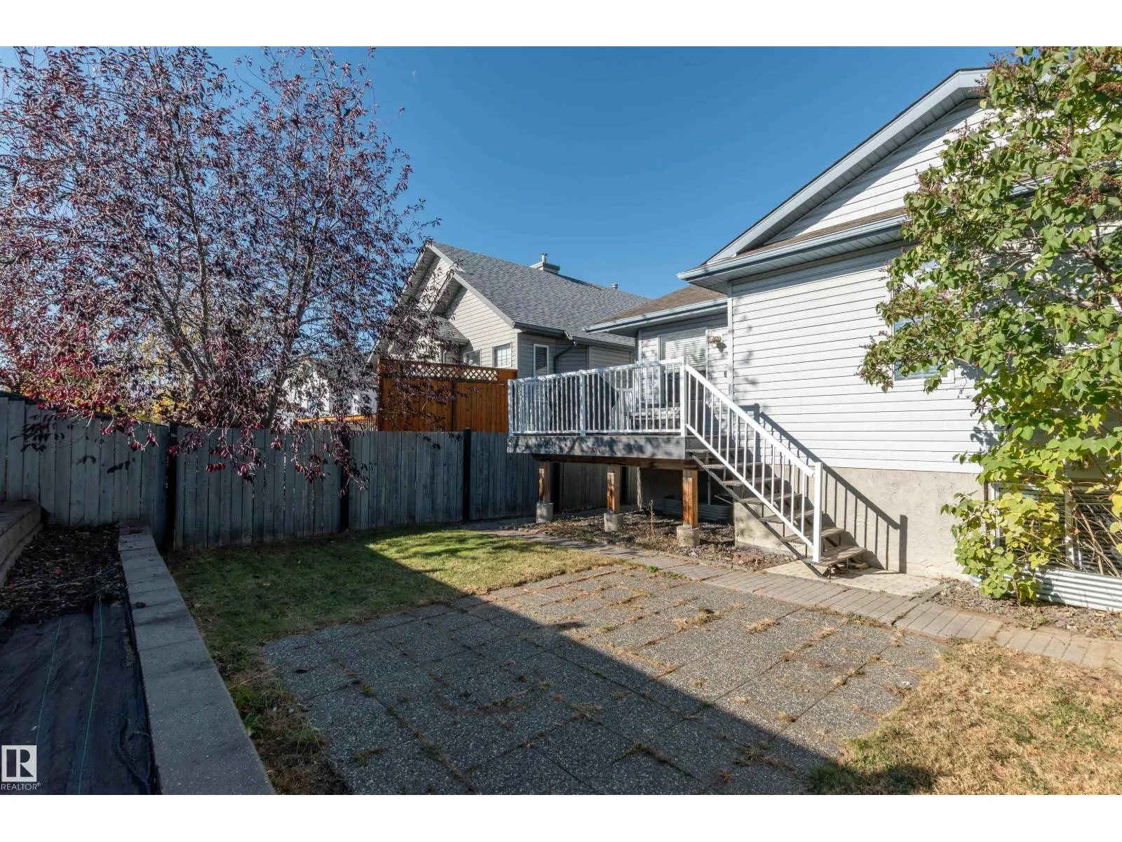 225 FORREST DR