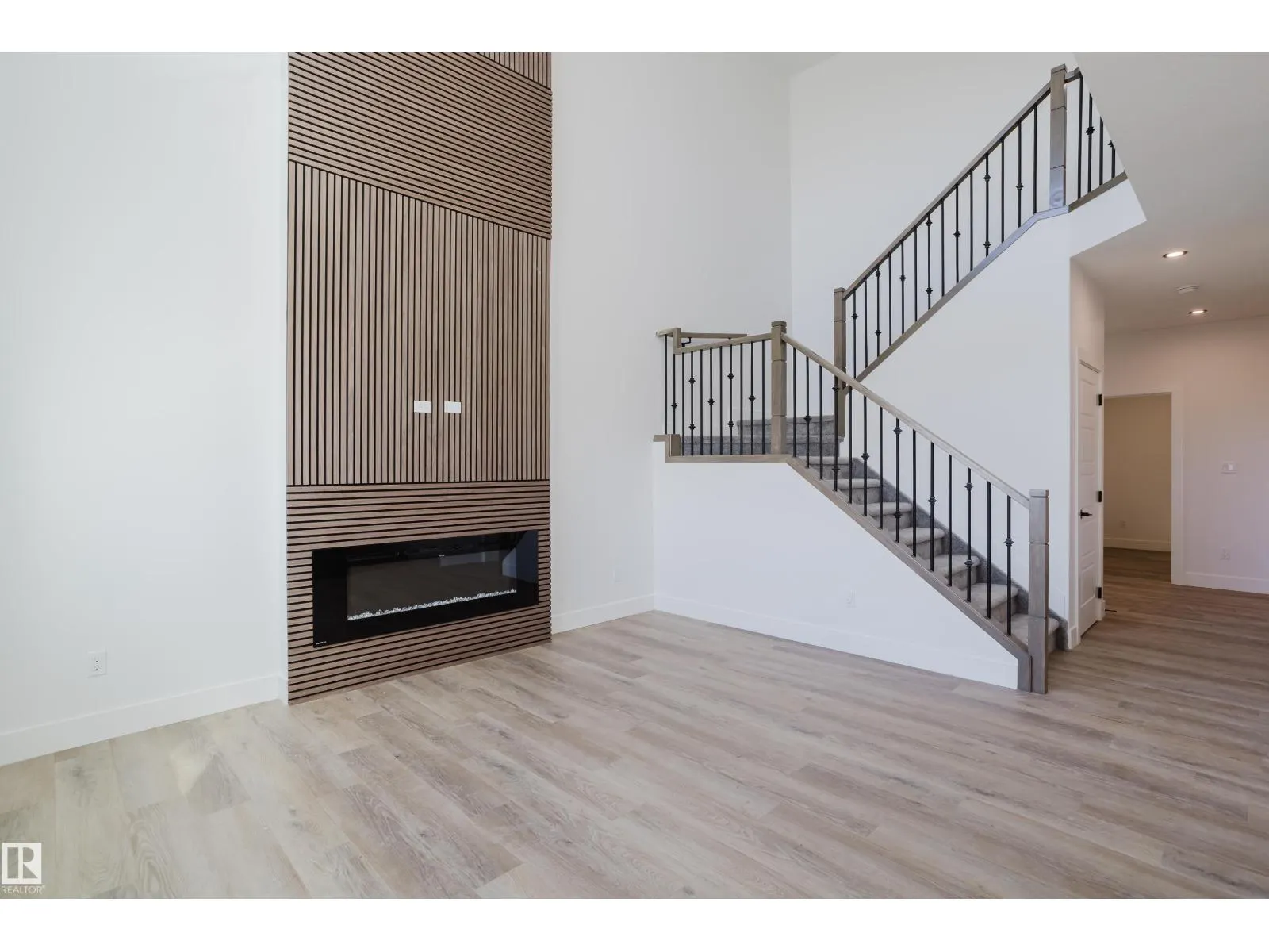 2803 188 ST NW