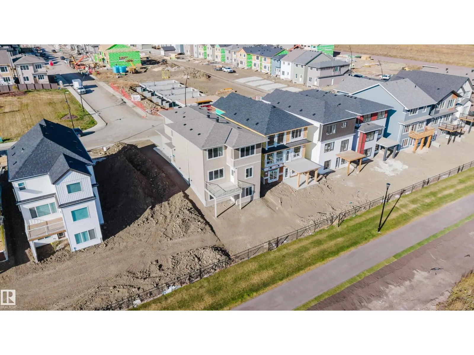 2803 188 ST NW