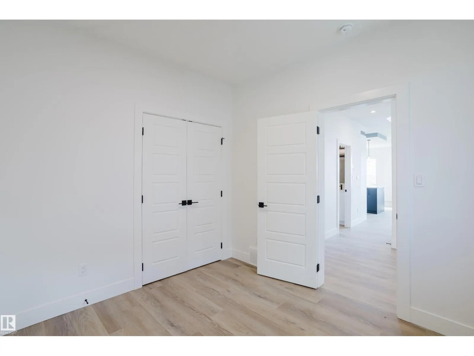 2803 188 ST NW