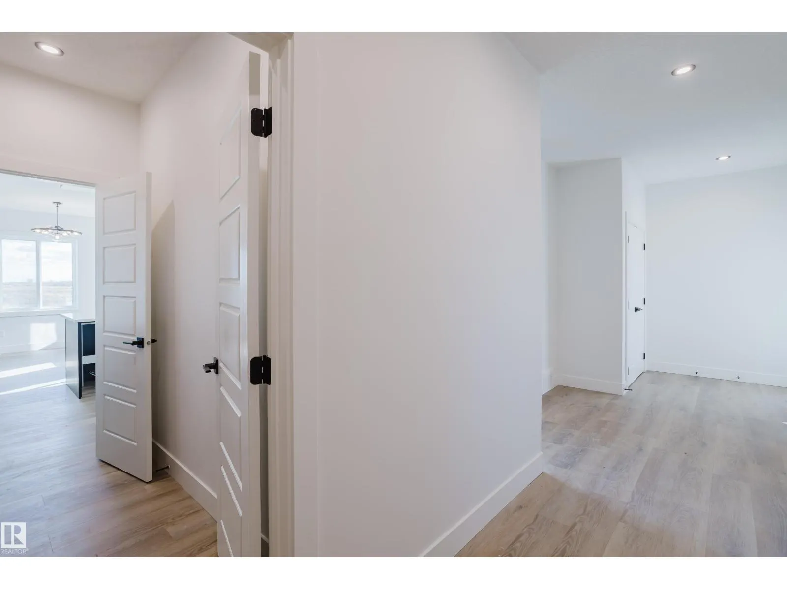 2803 188 ST NW