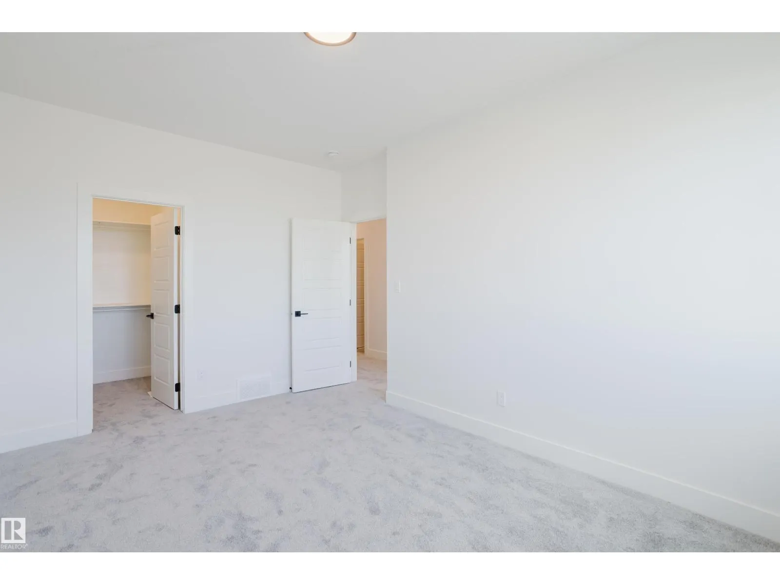 2803 188 ST NW