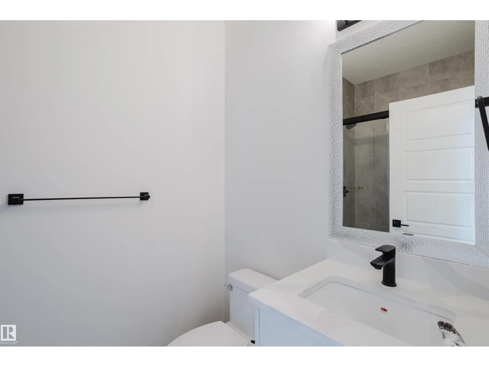 2803 188 ST NW