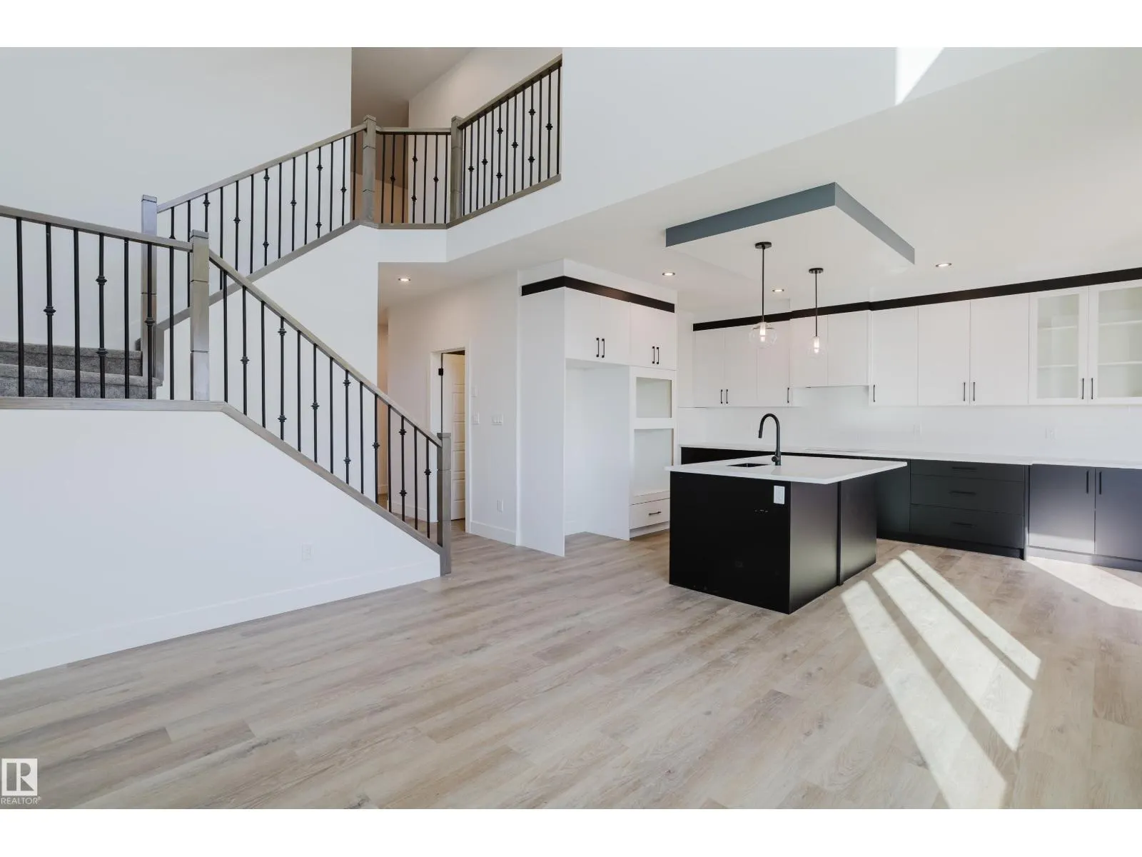 2803 188 ST NW