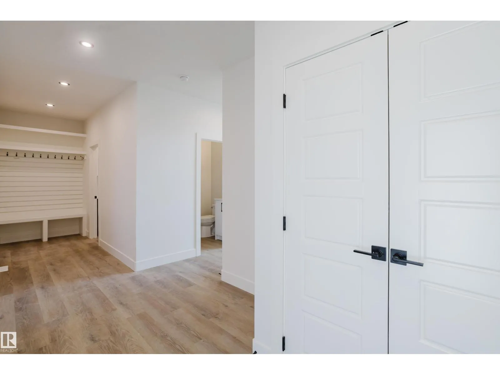 2803 188 ST NW