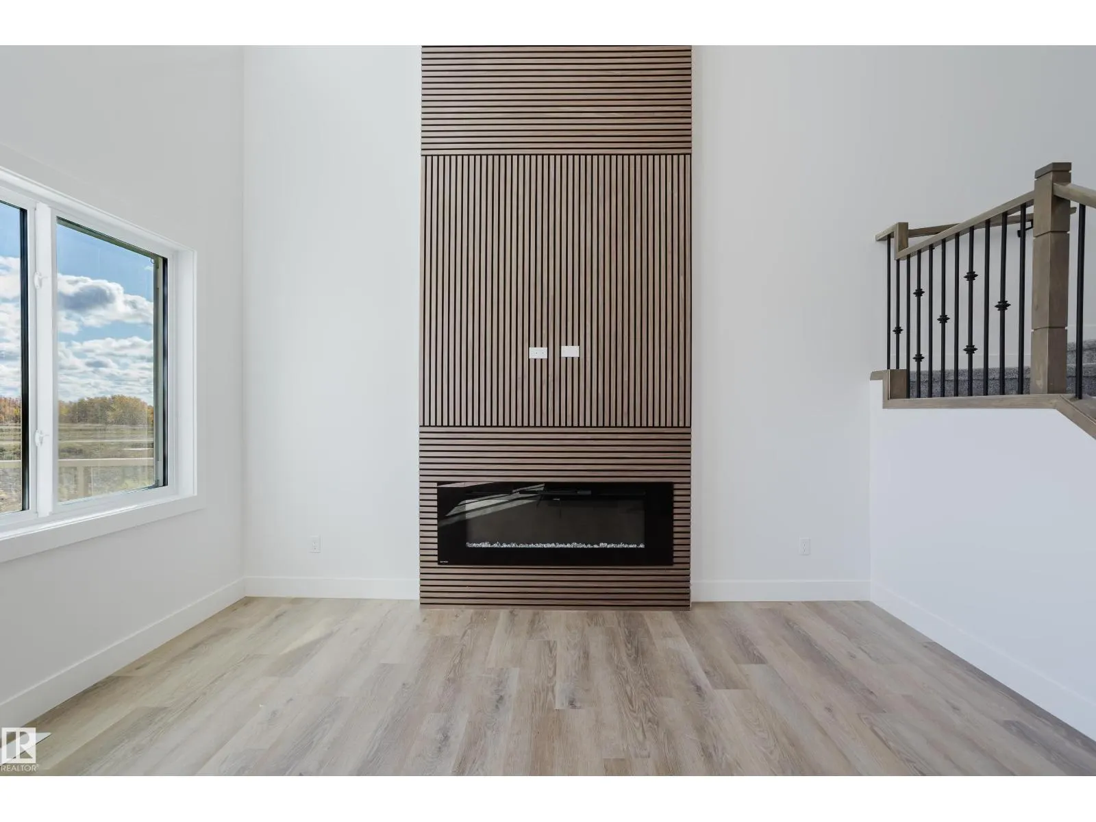2803 188 ST NW