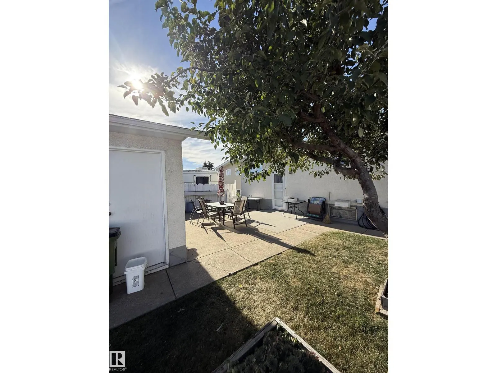 14107 96 ST NW