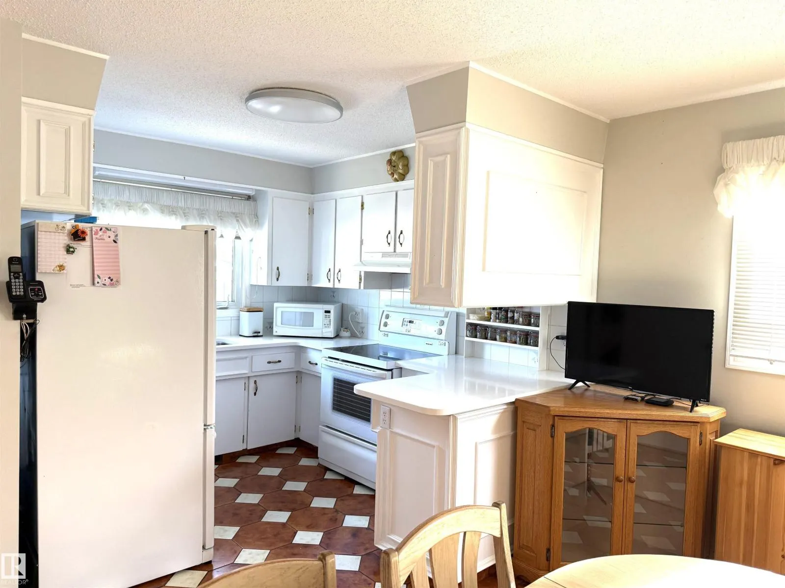 14107 96 ST NW