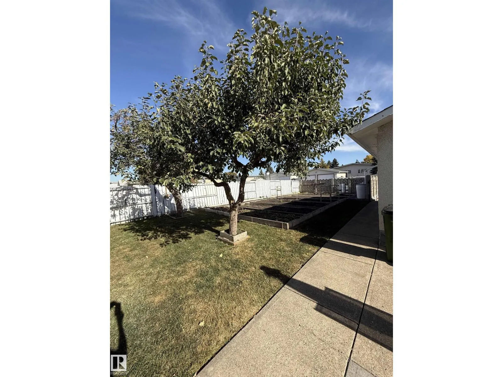 14107 96 ST NW