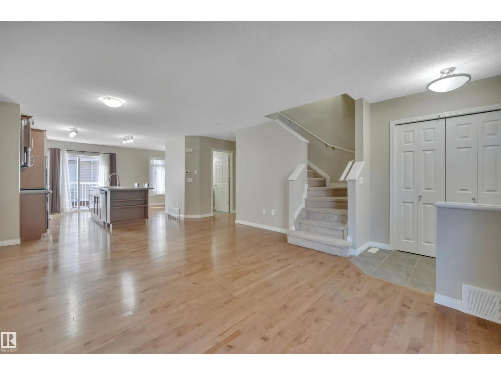 #148 1804 70 ST SW