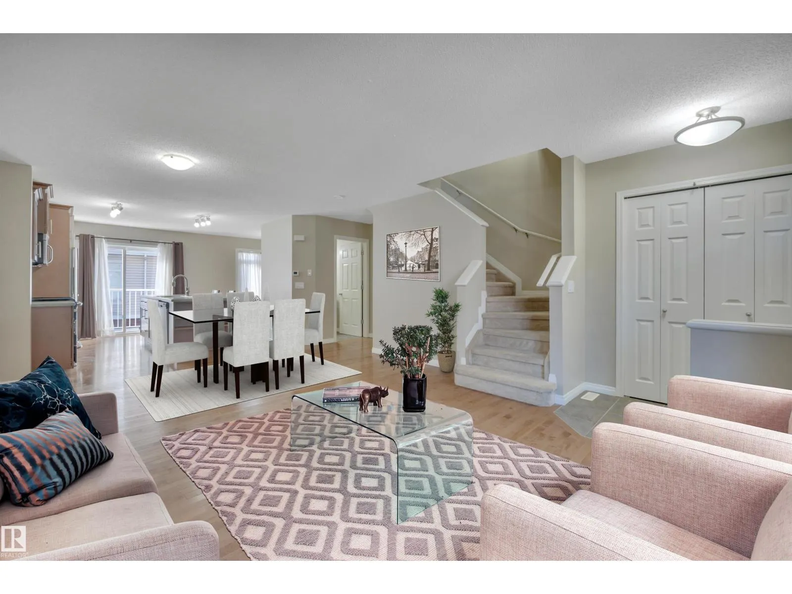 #148 1804 70 ST SW