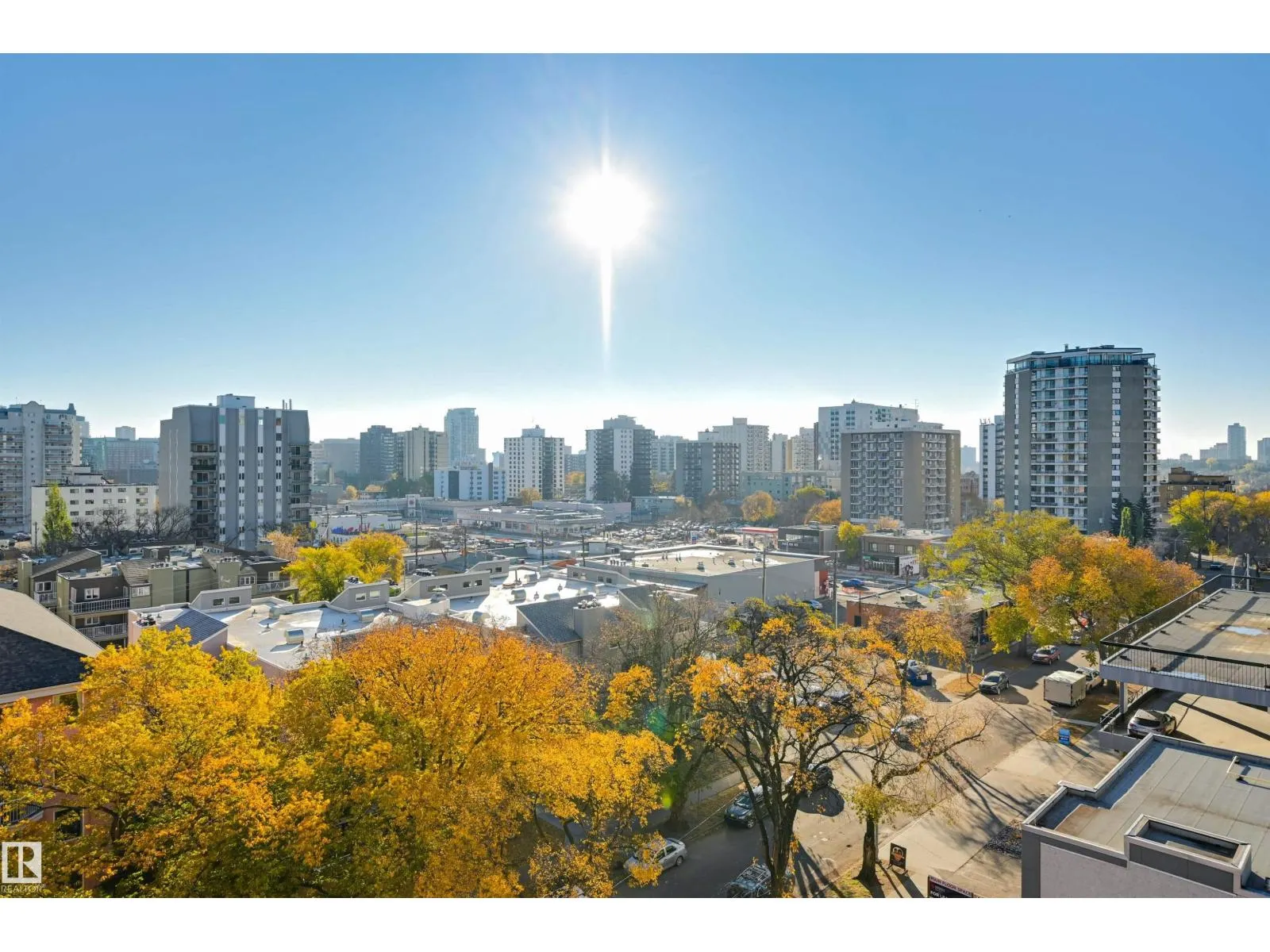 #905 10150 117 ST NW