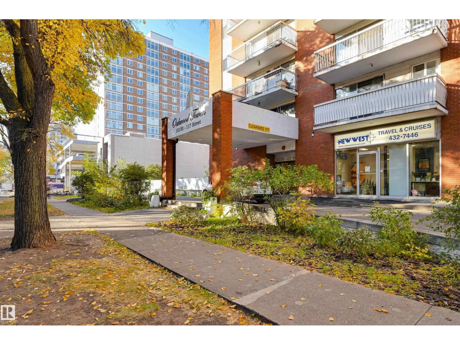 #905 10150 117 ST NW
