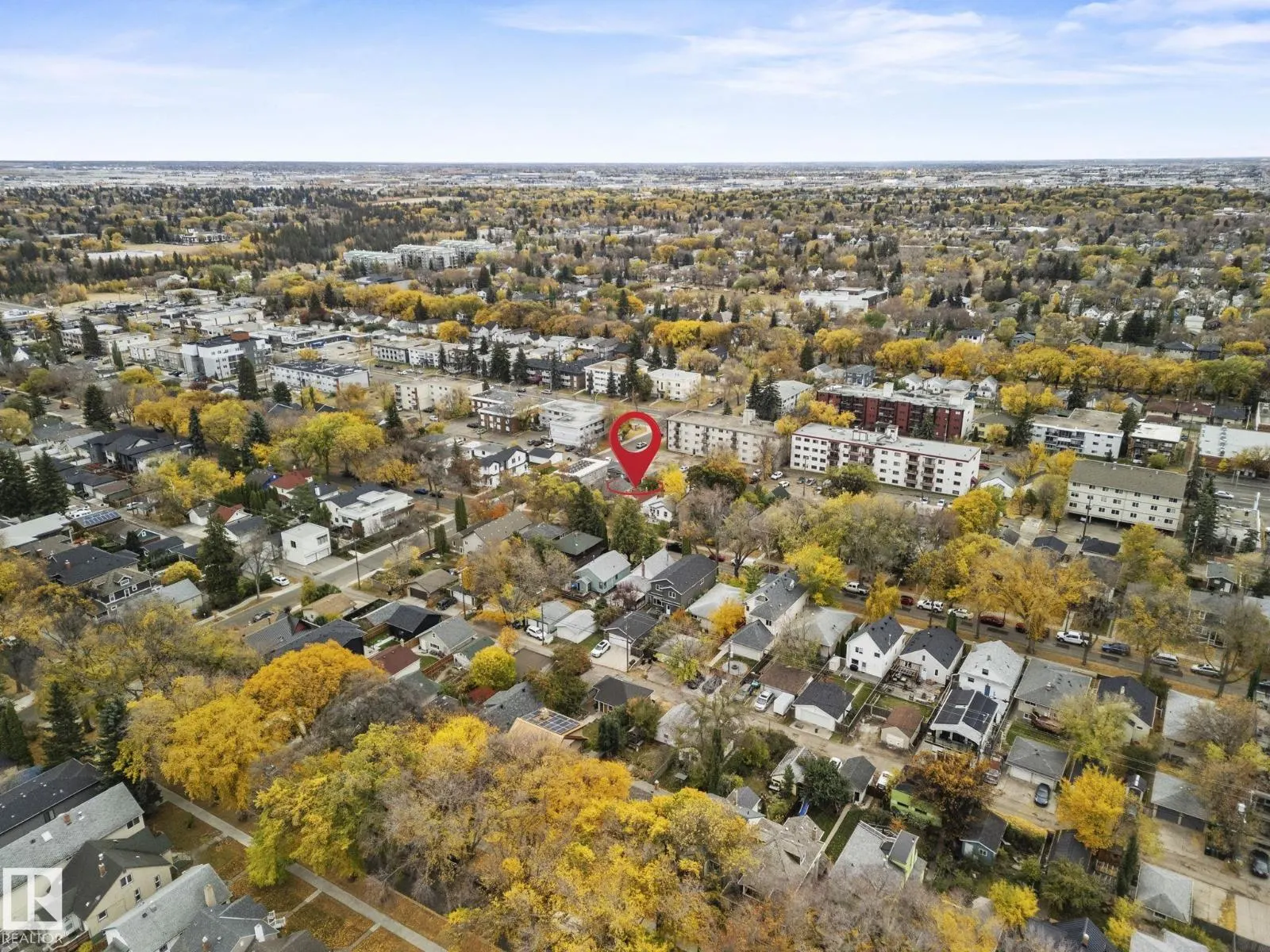 9809 83 AV NW