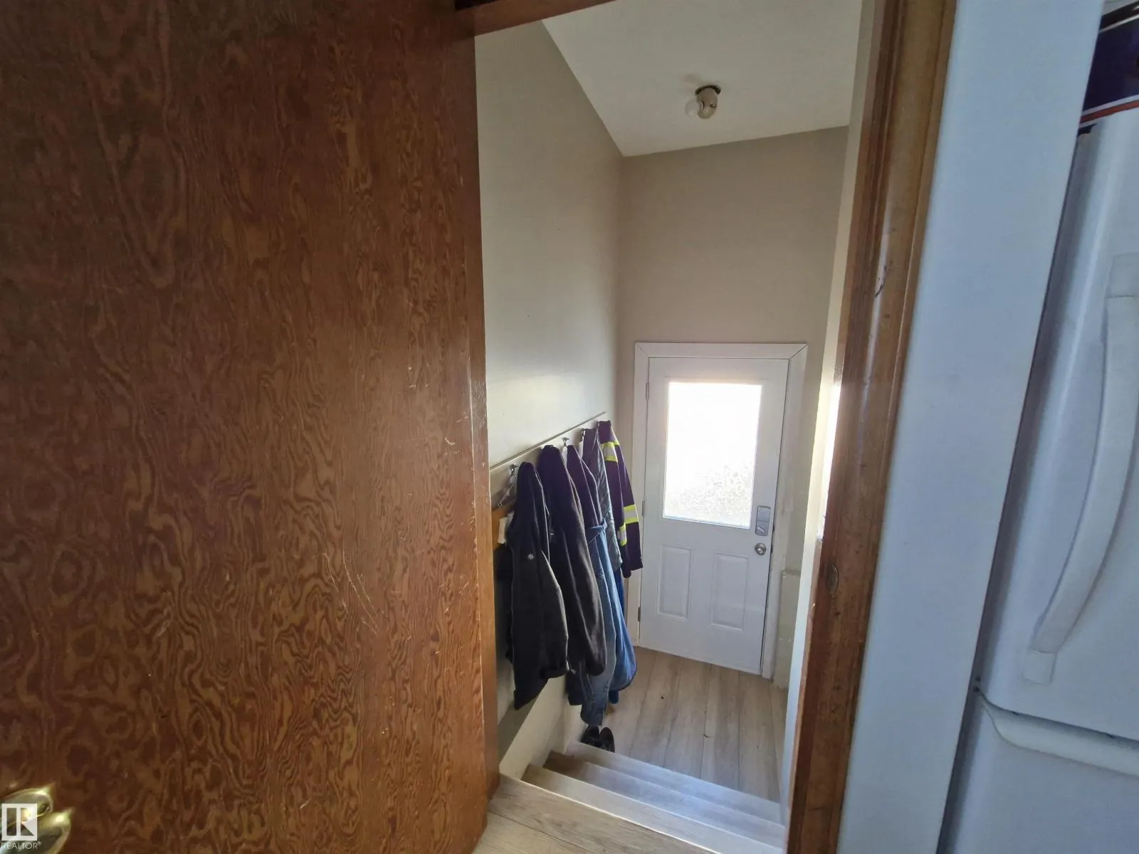 4818 32 ST