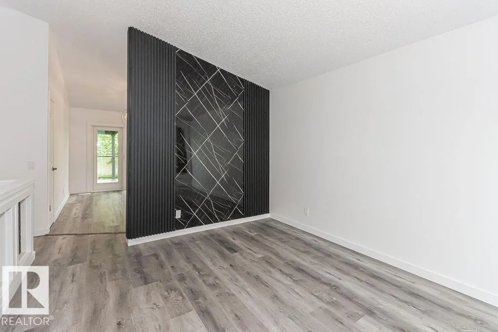 13107 36 ST NW