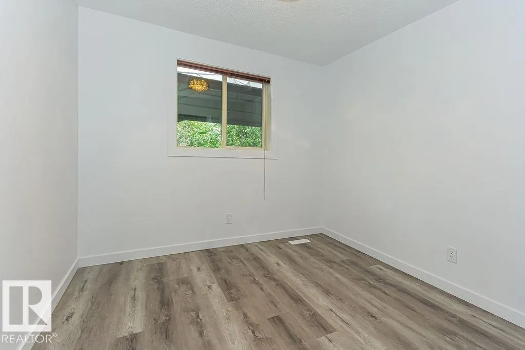 13107 36 ST NW