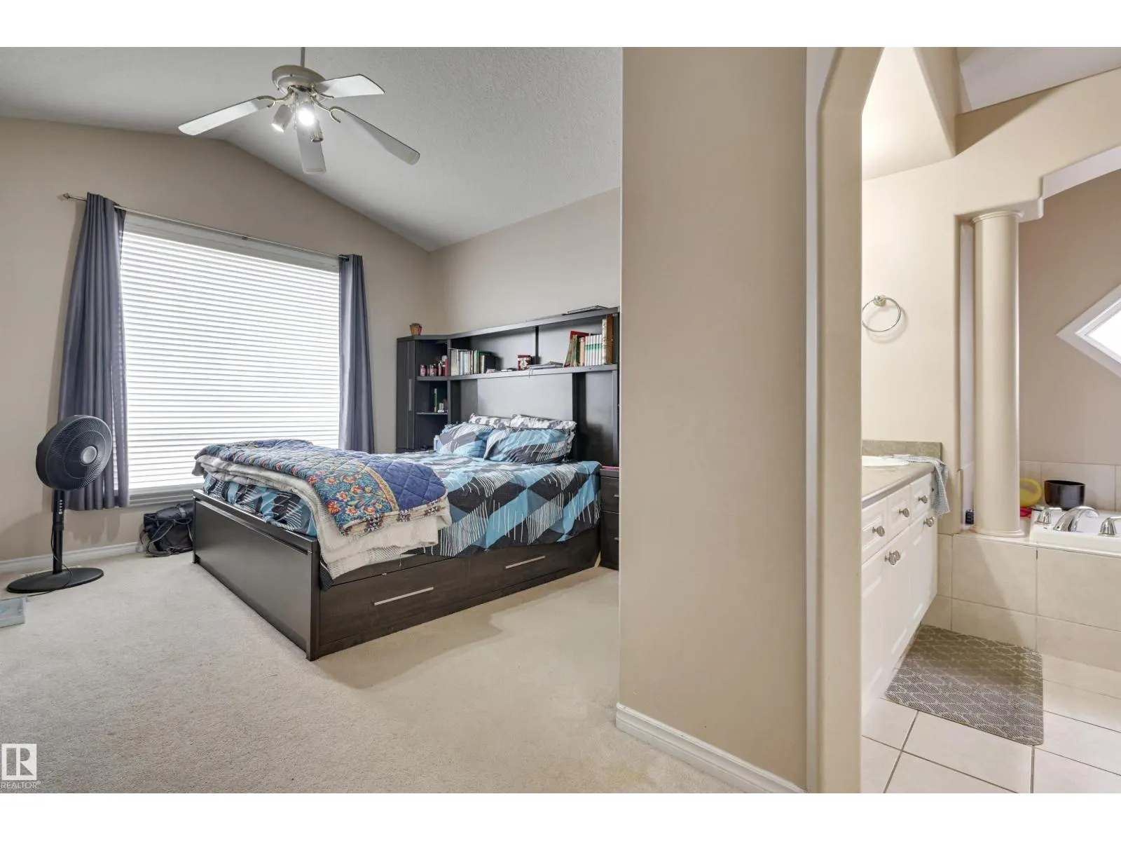 15532 103 ST NW