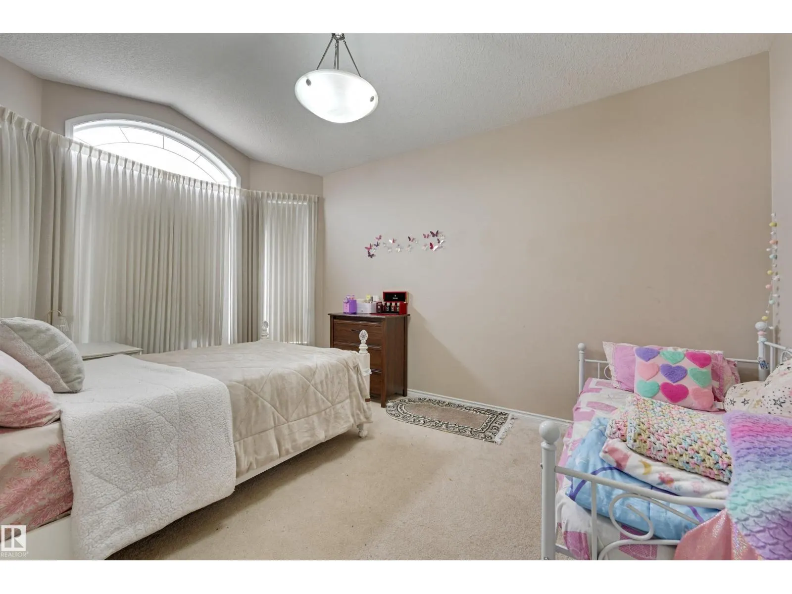 15532 103 ST NW