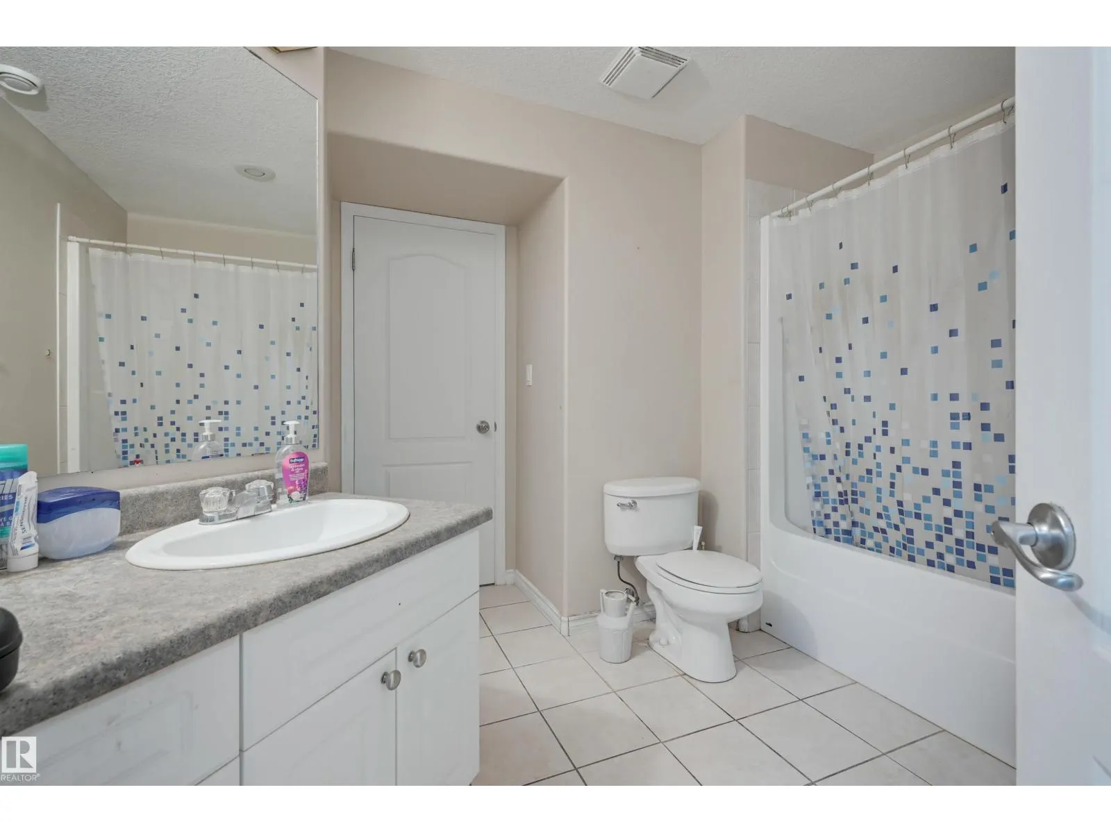 15532 103 ST NW