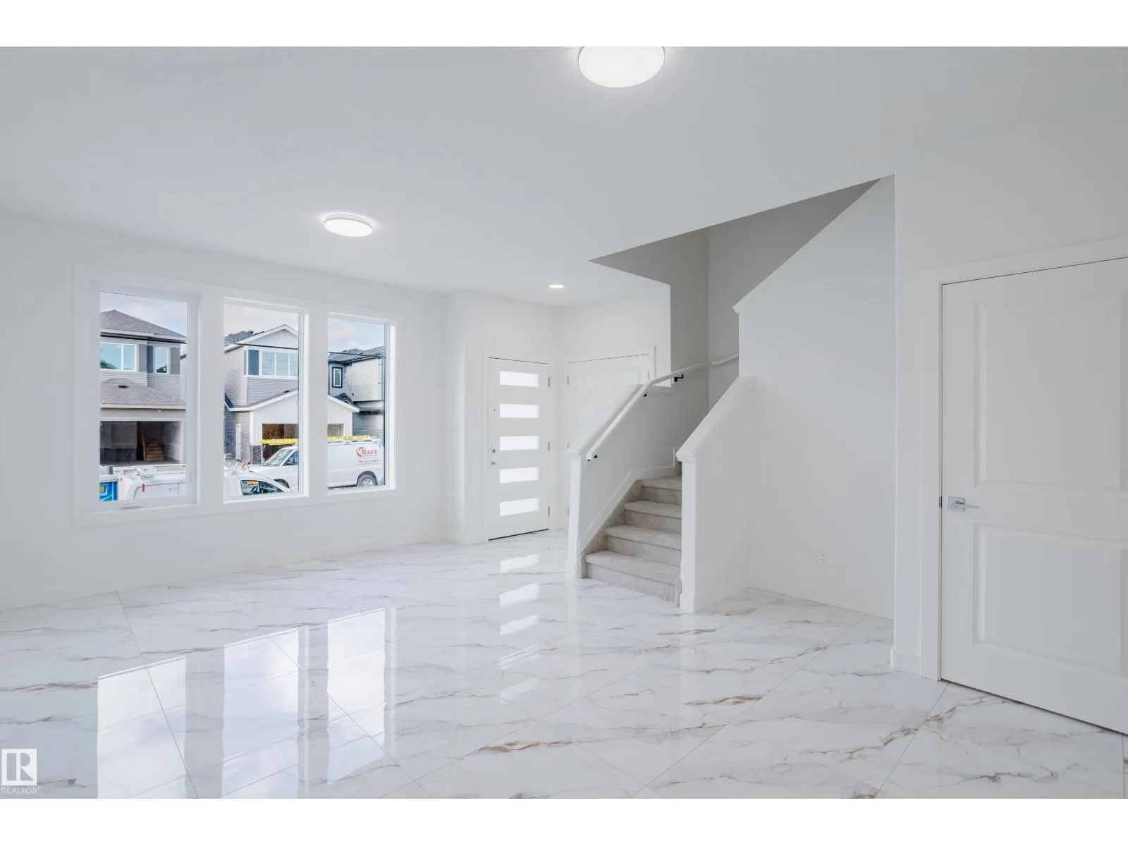 4105 67 ST