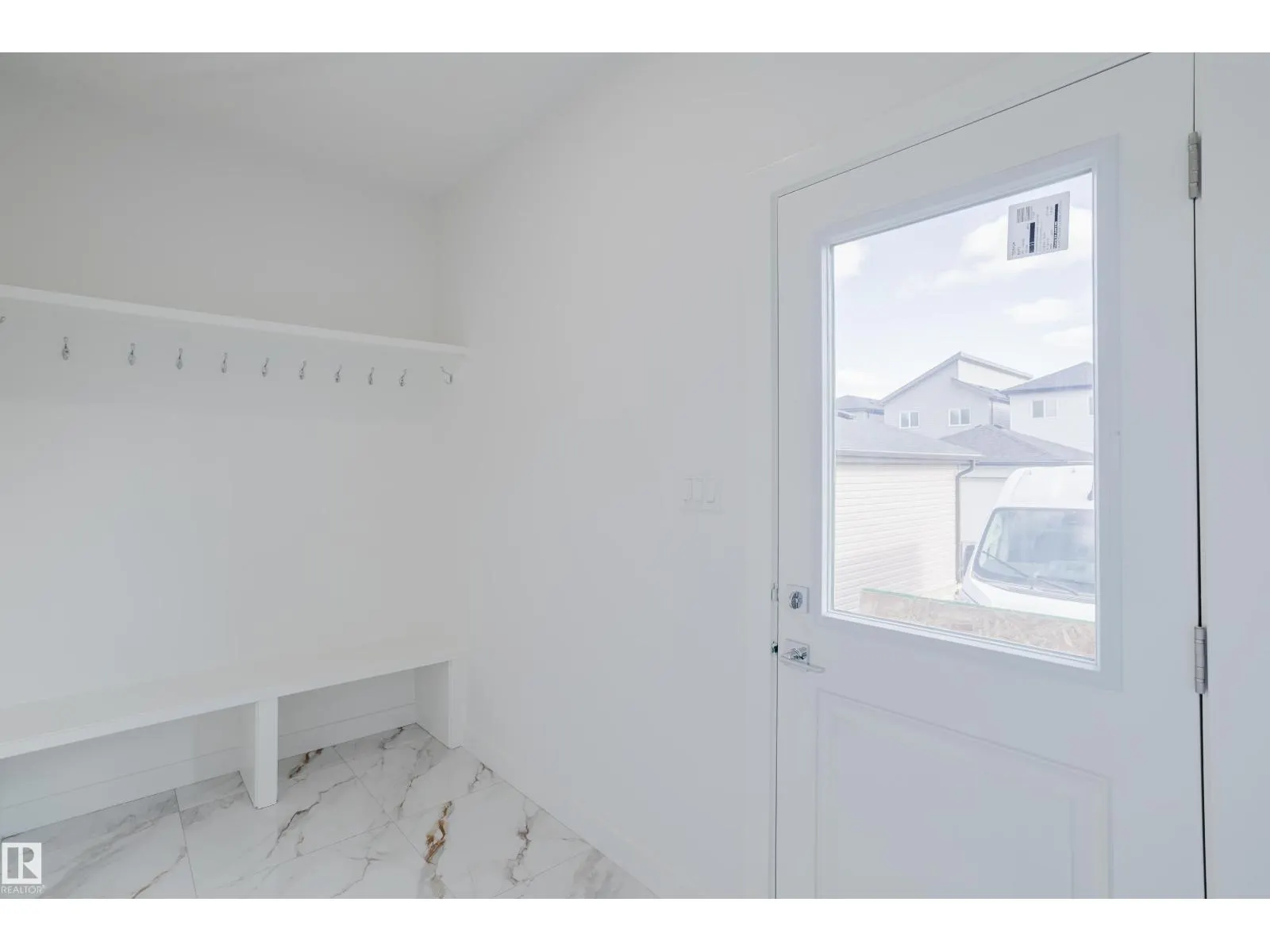 4105 67 ST