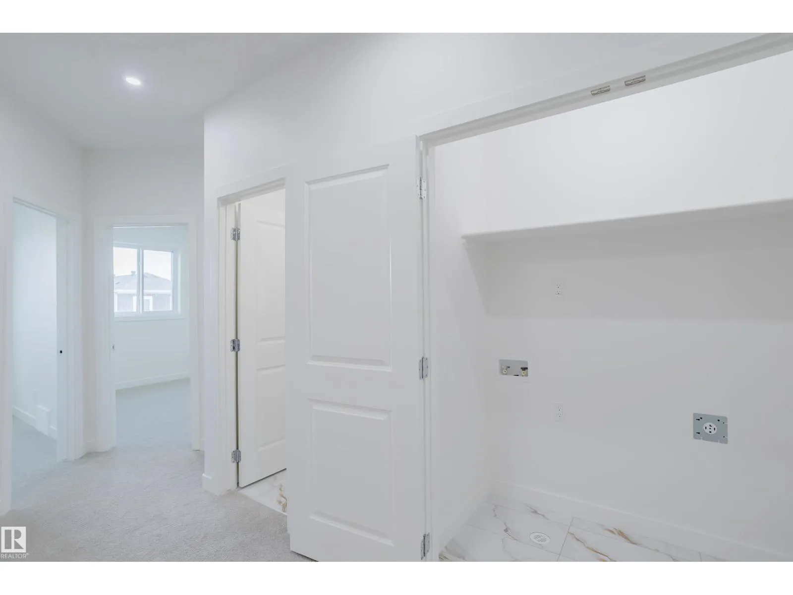 4105 67 ST