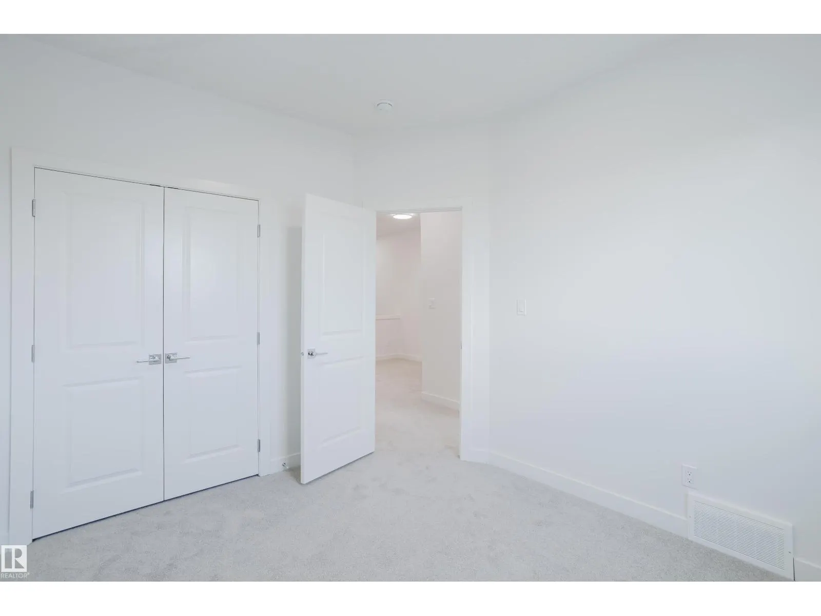 4105 67 ST