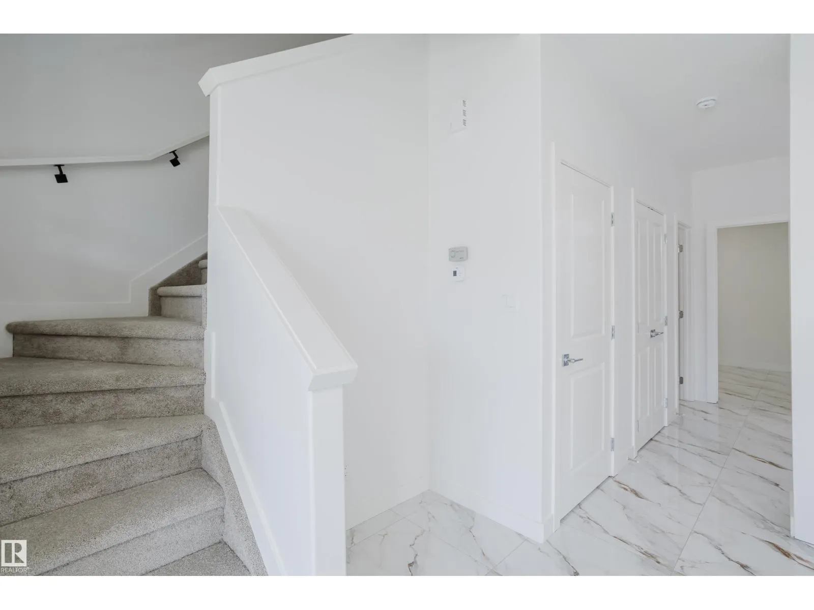 4105 67 ST