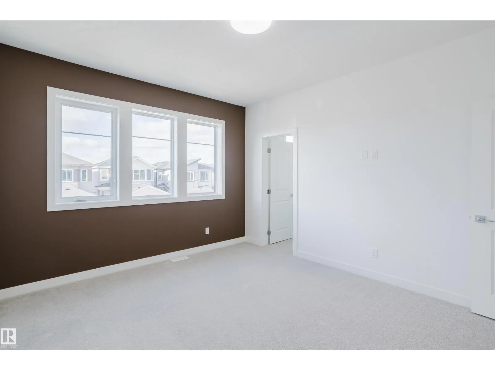 4105 67 ST