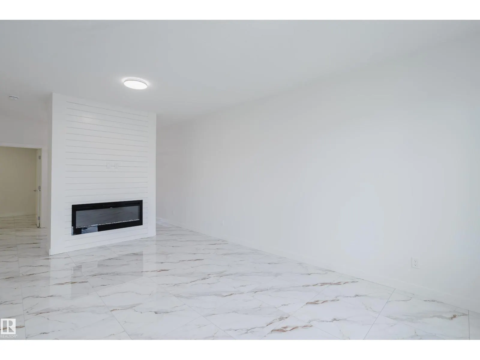 4105 67 ST