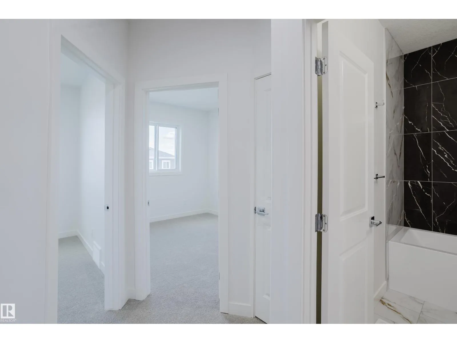 4105 67 ST