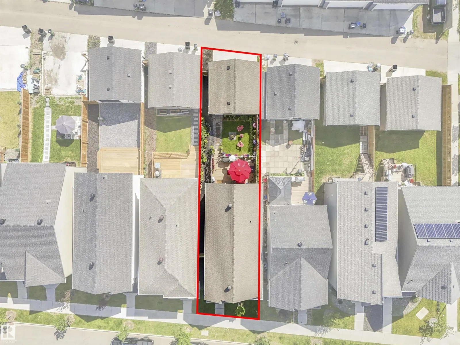 9311 226 ST NW