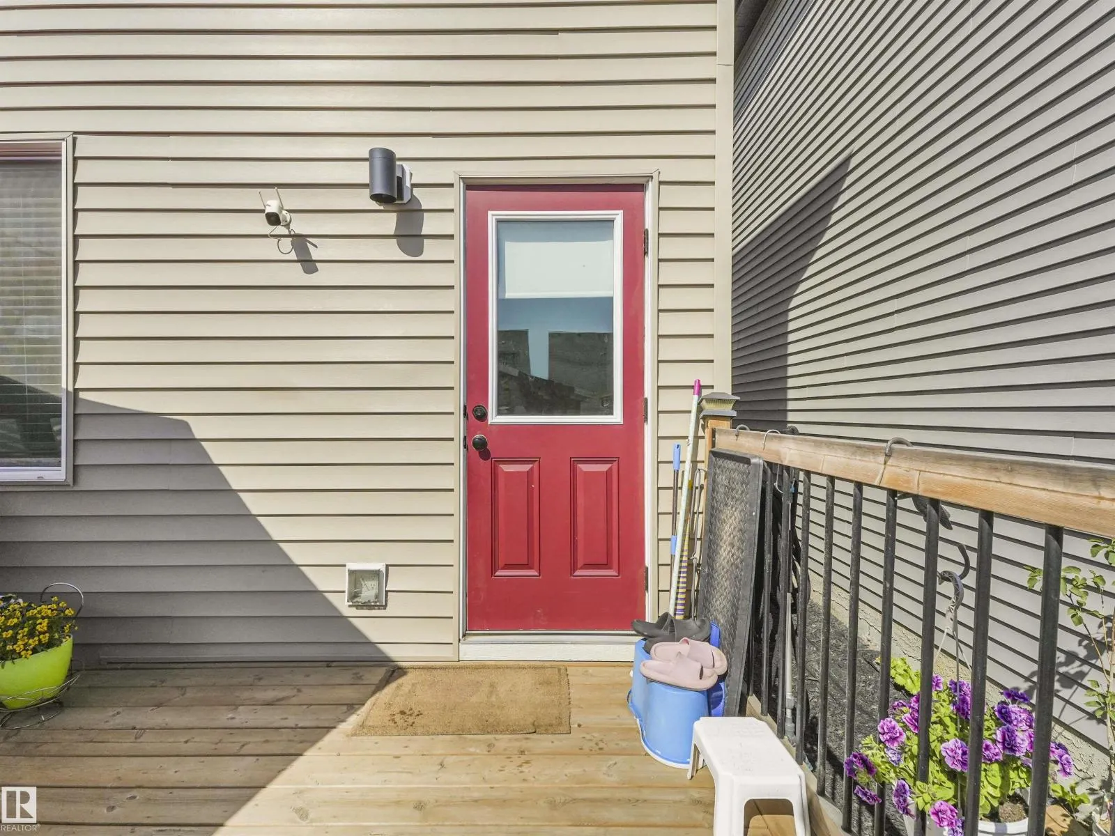 9311 226 ST NW