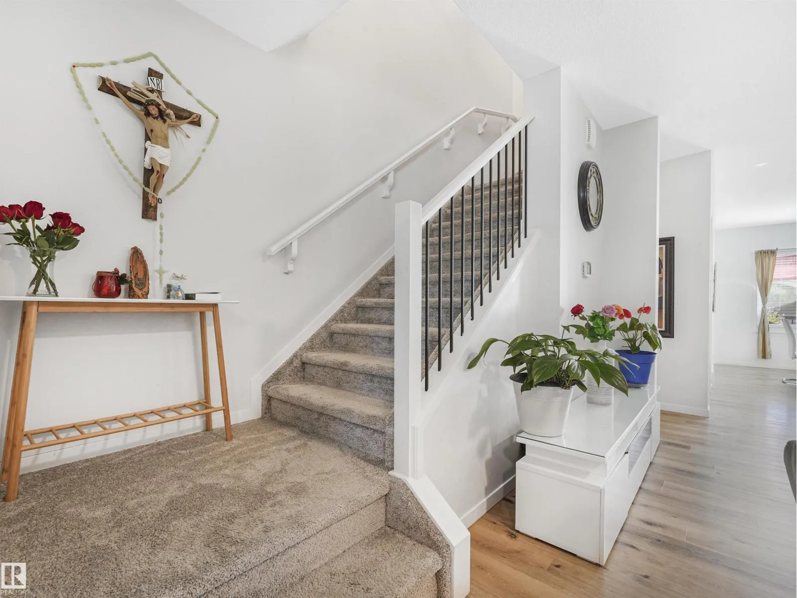 9311 226 ST NW