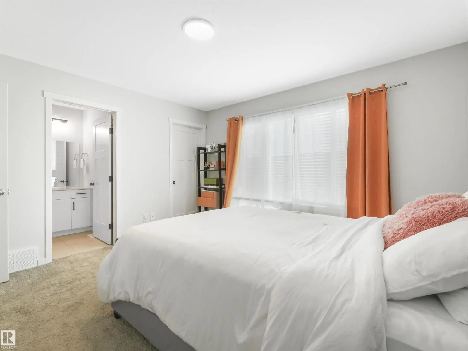 9311 226 ST NW