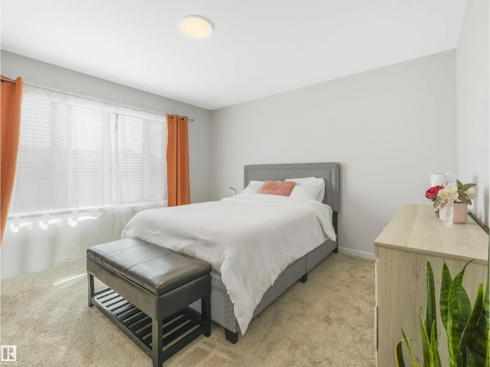 9311 226 ST NW