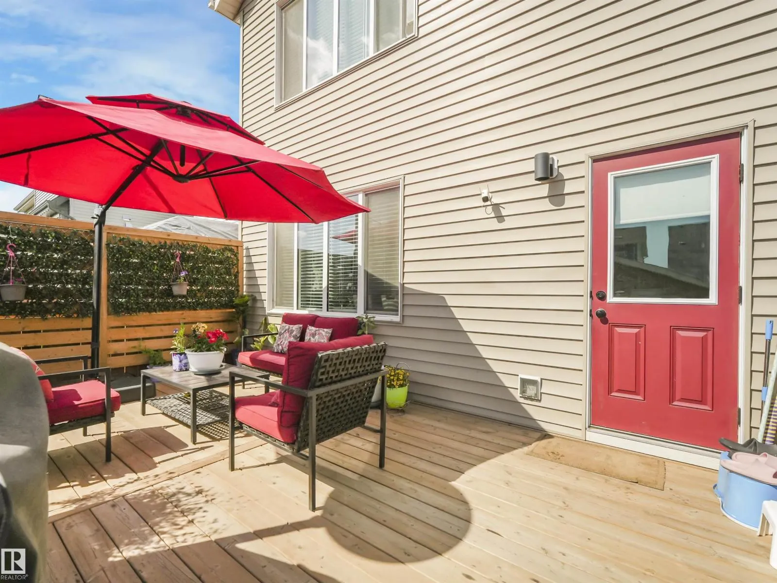 9311 226 ST NW