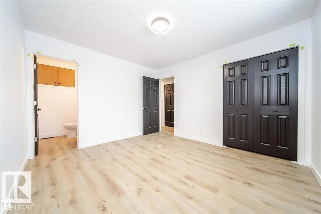 11523 82 ST NW
