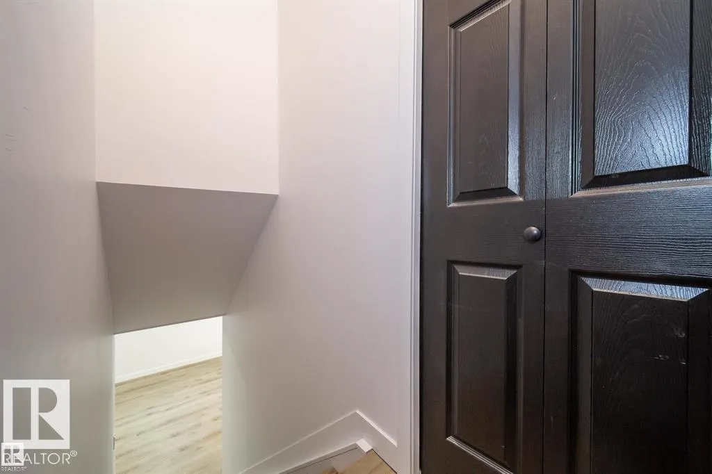 11523 82 ST NW