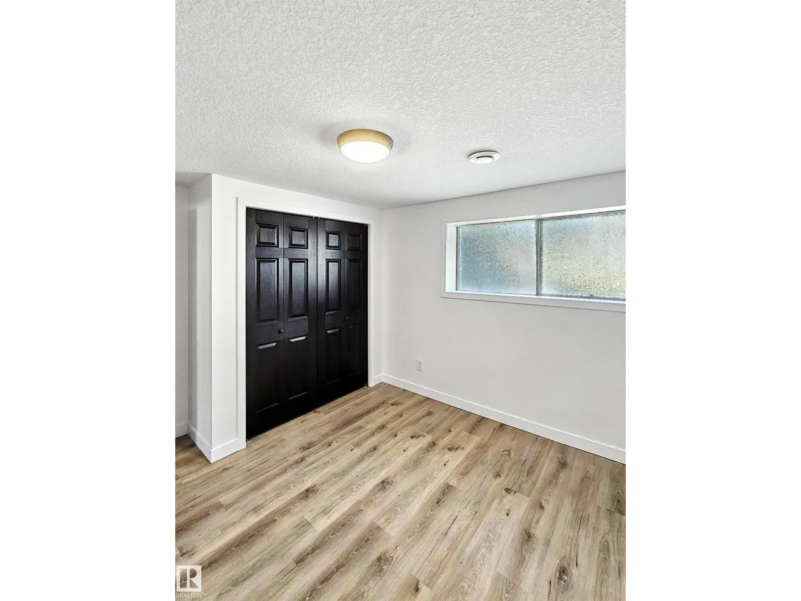 11523 82 ST NW