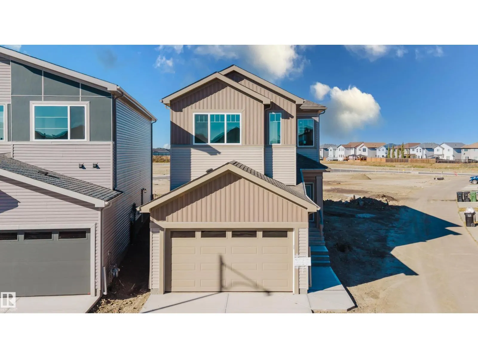 343 Munn WY