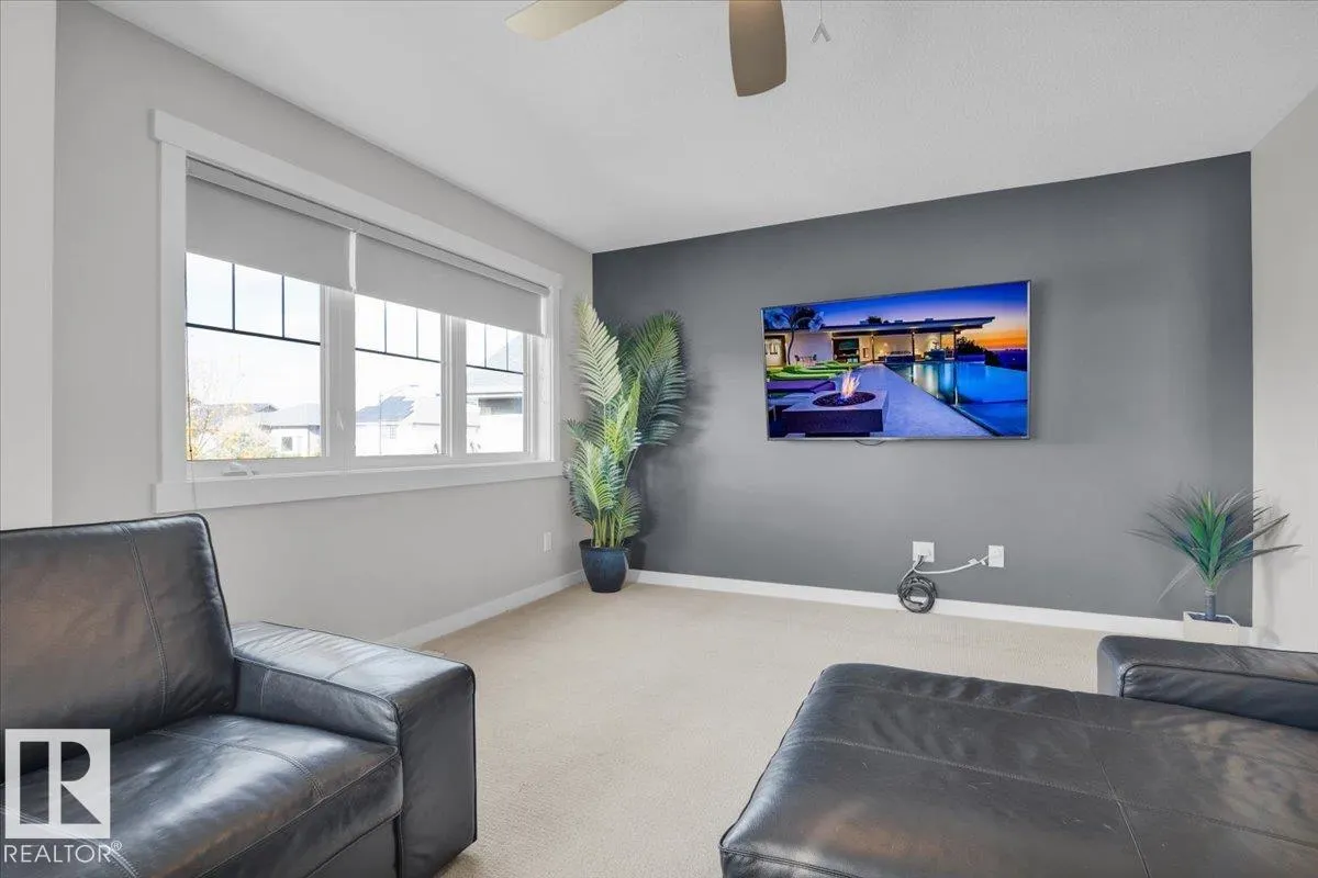 1035 158 ST SW