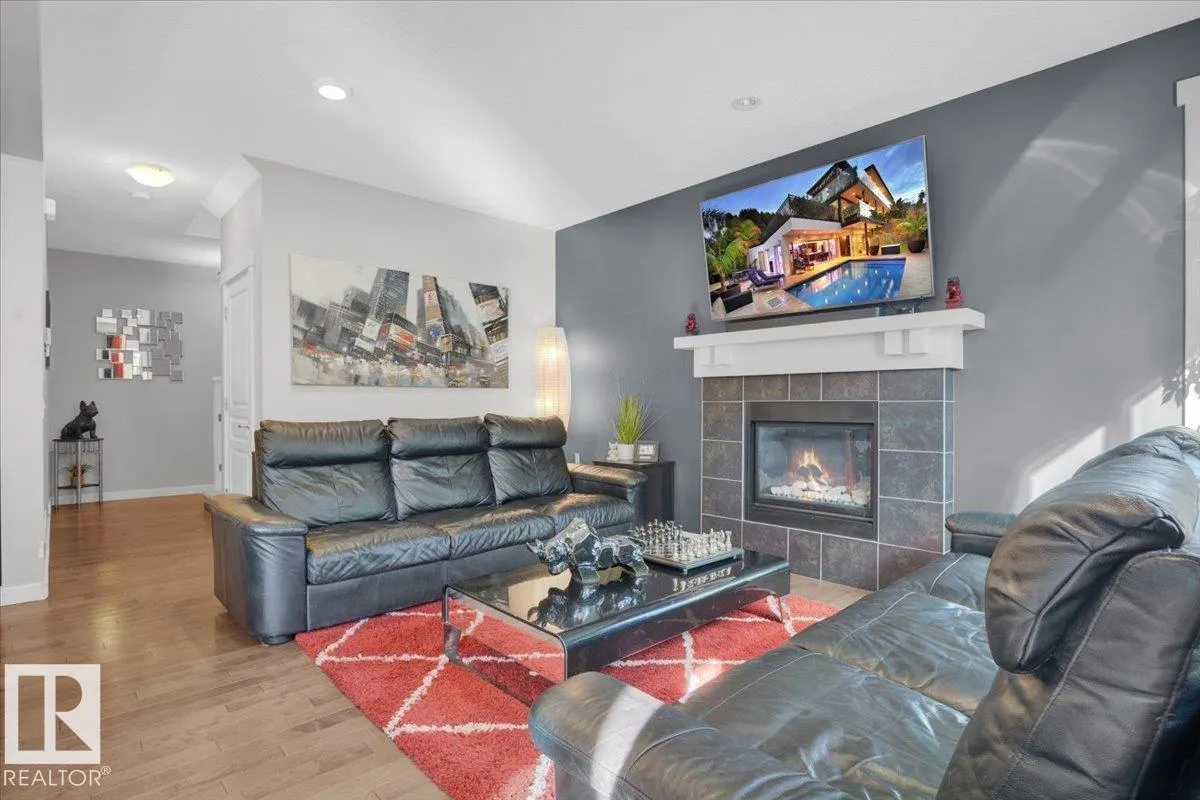 1035 158 ST SW