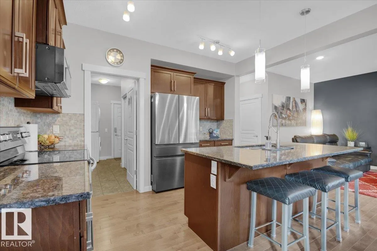1035 158 ST SW