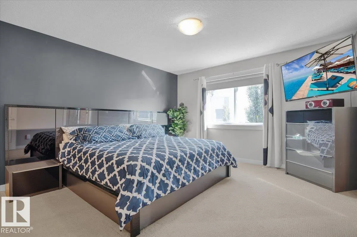 1035 158 ST SW