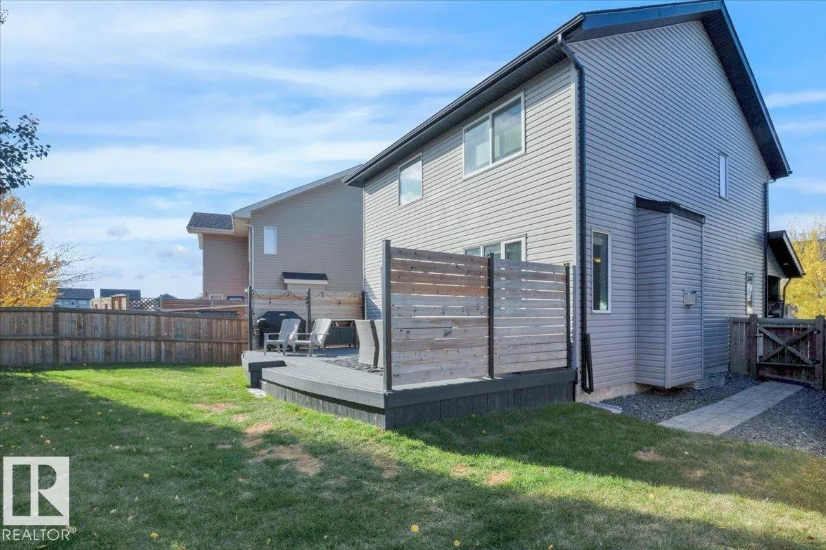 1035 158 ST SW