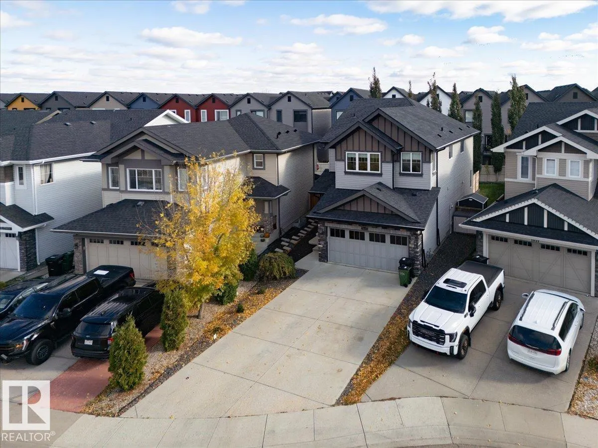 1035 158 ST SW